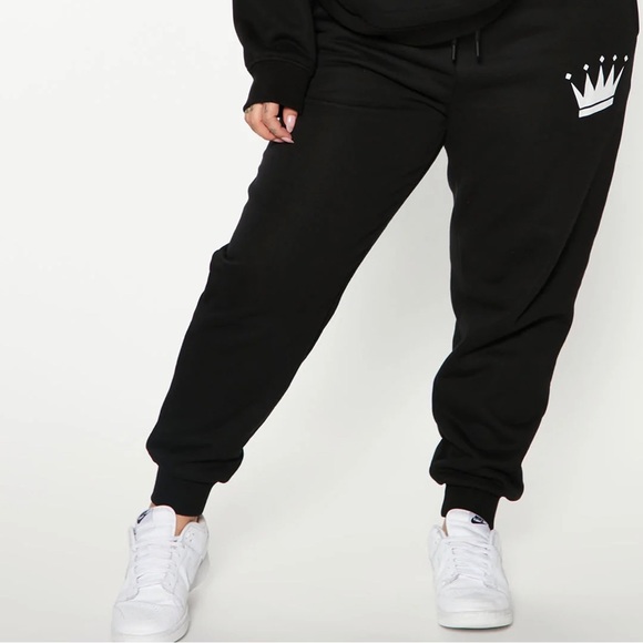 A Black Queen Oversized Sweatpants Jogger Custom Made by Passion of Essence - Picture 2 of 3